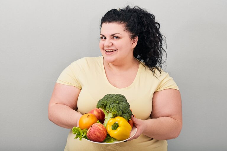 Você não engorda por comer demais,  ENGORDA porque seu corpo está em desequilíbrio