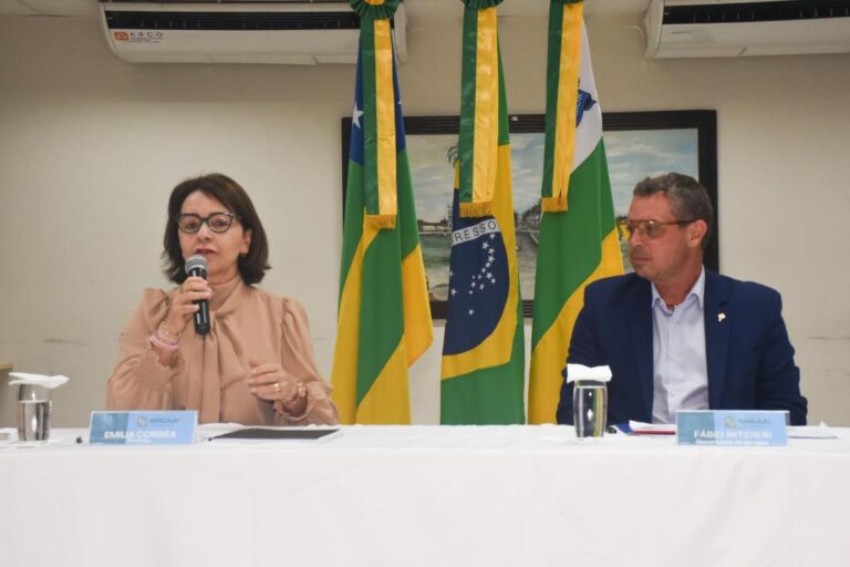 Prefeita de Aracaju pede ao Governo de Sergipe isenção de ICMS que contemple ônibus elétricos e a gás