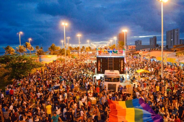 Prefeitura de Aracaju reforça apoio à 24ª edição de Parada LGBT+, que ocorrerá no próximo domingo (31) na Orla da Atalaia