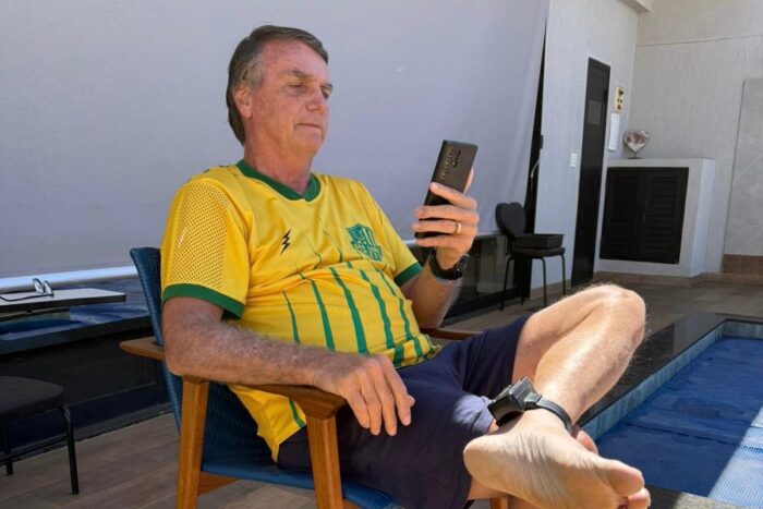 Prisão domiciliar de Bolsonaro estaria gerando desconforto a outros ministros do STF