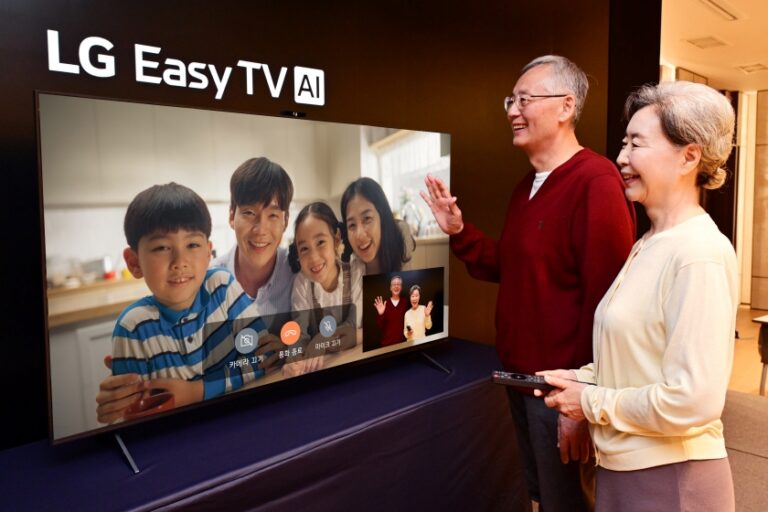 Saiba mais sobre lançamento de TV com IA pensada para a terceira idade