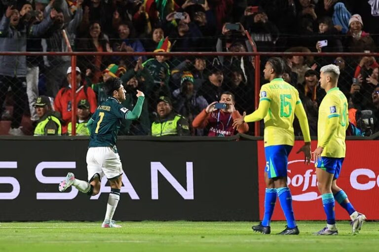Seleção brasileira encerra Eliminatórias com a pior campanha da história