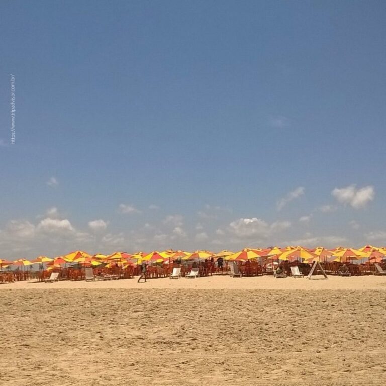 Ministério Público de Sergipe articula órgãos de fiscalização para regular comércio na faixa de areia da Orla da Atalaia