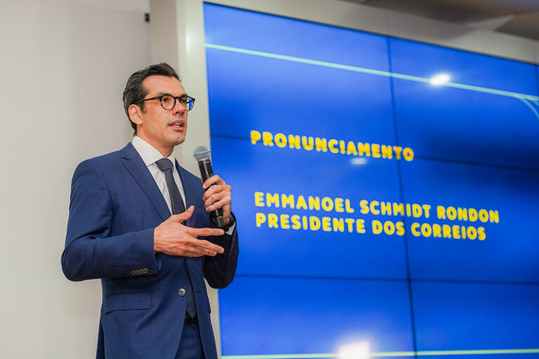 Emmanoel Rondon assume presidência dos Correios
