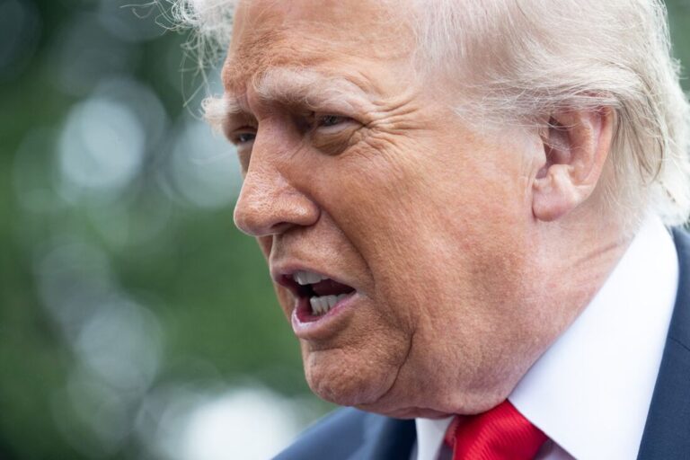 Trump cogita mudar sedes da Copa do Mundo de 2026 por falta de segurança