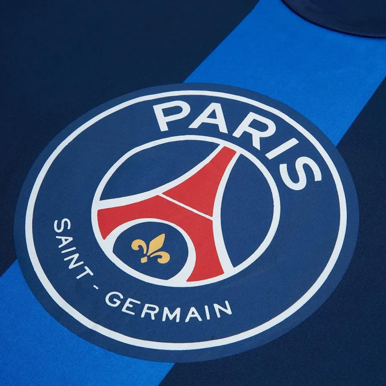 Bola de Ouro 2025: PSG é eleito o time do ano e Aitana Bonmatí, a melhor jogadora do mundo