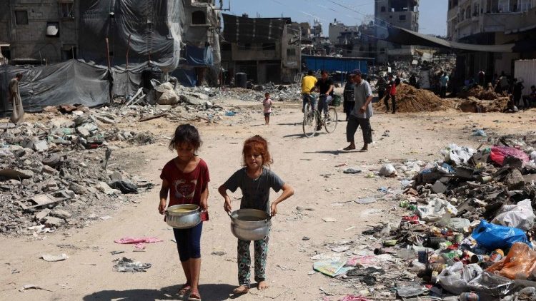 Desnutrição infantil em Gaza atingiu novo recorde em agosto, diz Unicef