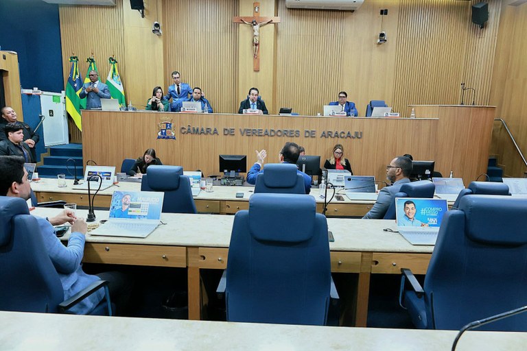 Secretário da Fazenda de Aracaju comparece à audiência pública na Câmara de Vereadores para prestação de contas