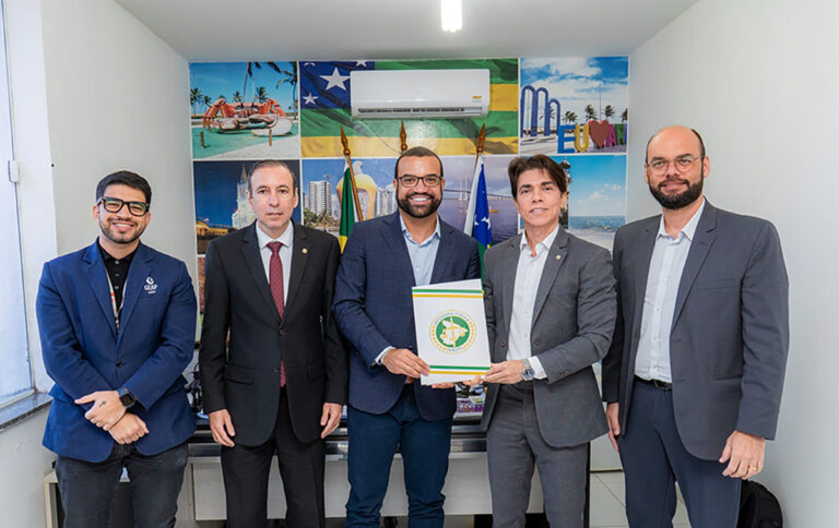 DPE/SE e Geap firmam convênio para cobertura de saúde a defensores e servidores