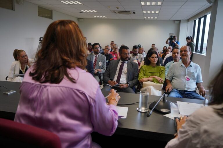 Ministério Público de Sergipe realiza audiência sobre adulteração de bebidas com metanol e define ações conjuntas de fiscalização