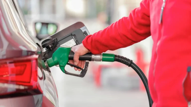 Brasil eleva mistura de etanol na gasolina para 32% a partir de sábado