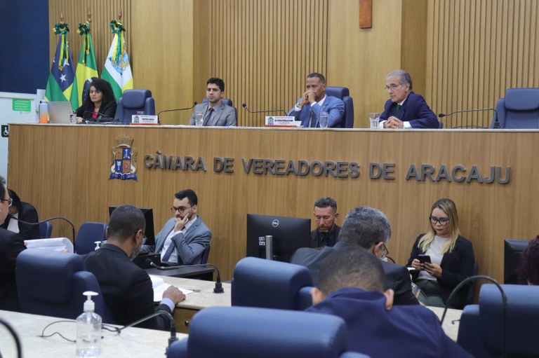 CPI da SMTT, na Câmara de Aracaju, aprova requerimentos para obter esclarecimentos sobre a destinação das receitas de multas de trânsito