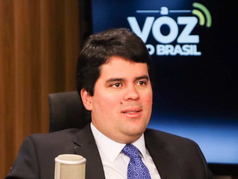PP decide afastar ministro do Esporte