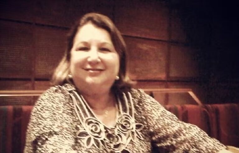 Corpo de ex-primeira-dama de Sergipe é velado na Colina da Saudade
