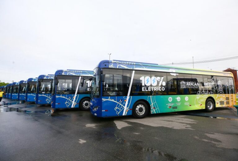 Justiça atesta regularidade na aquisição de ônibus elétricos pela Prefeitura de Aracaju