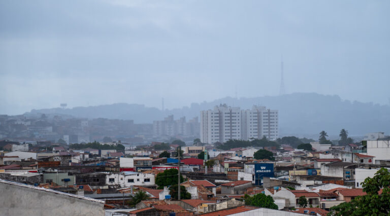 Alerta de chuvas intensas em Sergipe a partir desta terça-feira (21)