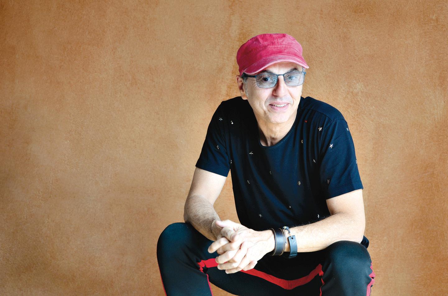 Neste sábado (22), Zeca Baleiro apresenta turnê em Aracaju