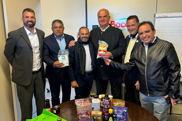 Produtores de farinha de mandioca de Sergipe conquistam mercado na Itália