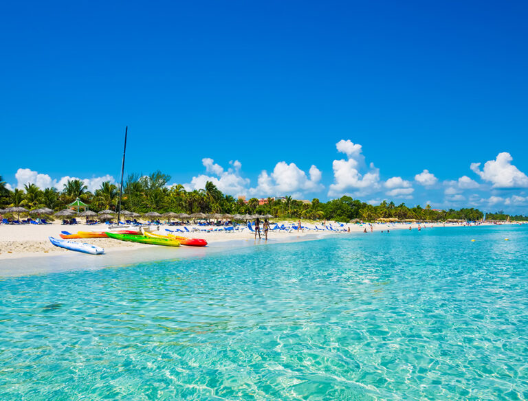 Desabastecimento de petróleo colapsa turismo em Cuba
