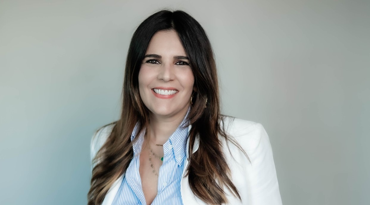 Quando a bola rola, a violência aumenta: campanha alerta para agressões contra mulheres em dias de jogo de futebol. 