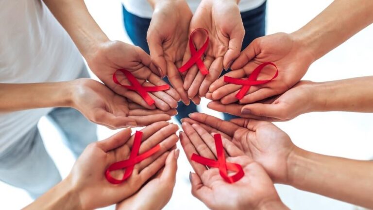 Conheça iniciativa inédita no Brasil para ampliar prevenção de HIV entre jovens