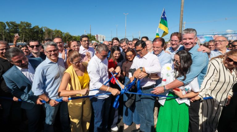Governo de Sergipe entrega viaduto do Complexo Viário Senadora Maria do Carmo Alves