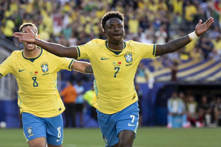 Brasil integra Top 5 do ranking da Fifa, após primeira rodada da Copa do Mundo 2026