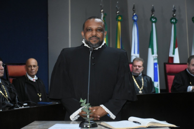 Kleidson Nascimento dos Santos toma posse como desembargador do Tribunal de Justiça de Sergipe nesta quarta-feira (3)