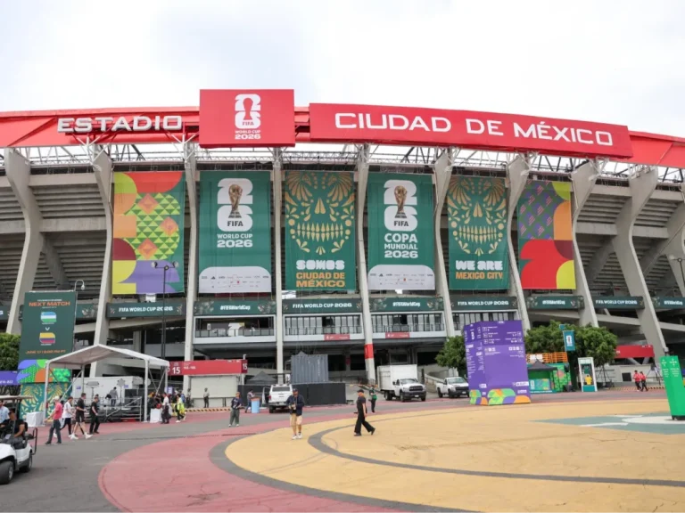 Estádio Azteca, no México, torna-se o único na história que sediou três jogos de abertura de Copas do Mundo