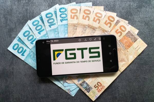 Procuradoria da Fazenda vai cobrar mais de R$ 66 bilhões de dívidas com FGTS