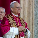 Papa Leão diz que extrema direita não é expressão autêntica do cristianismo