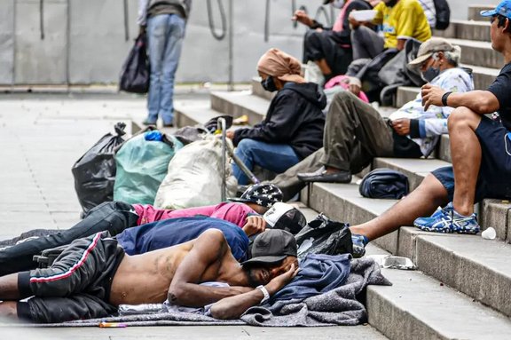 Brasil registrou 150 mil agressões contra população de rua em uma década