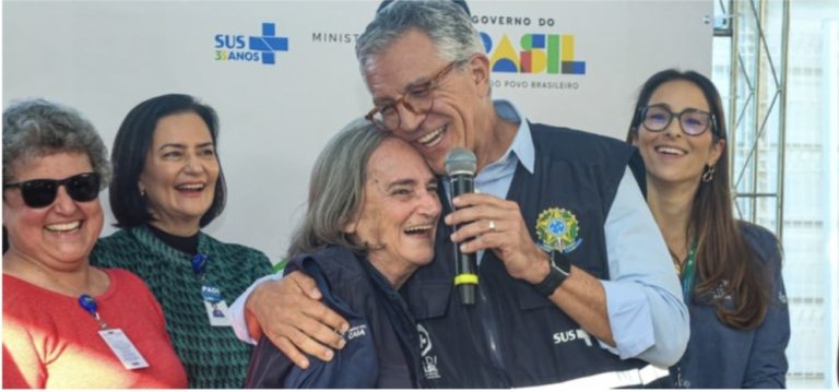 Ministério da Saúde lança programa inédito de cuidado domiciliar aos idosos