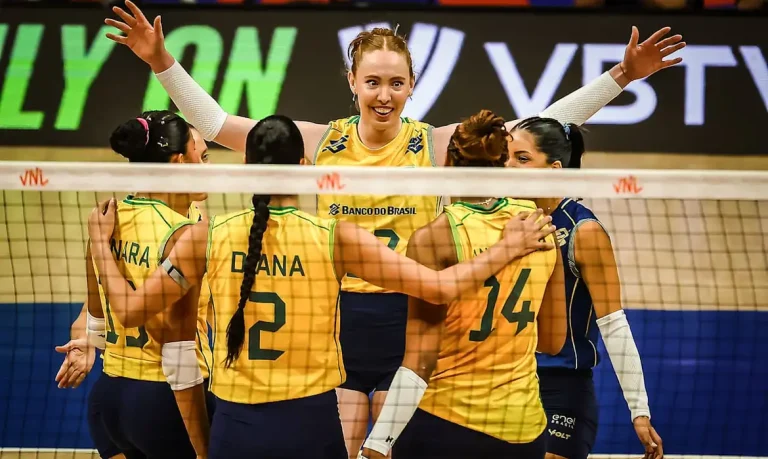 Brasil garante invencibilidade e liderança na Liga Mundial de Vôlei