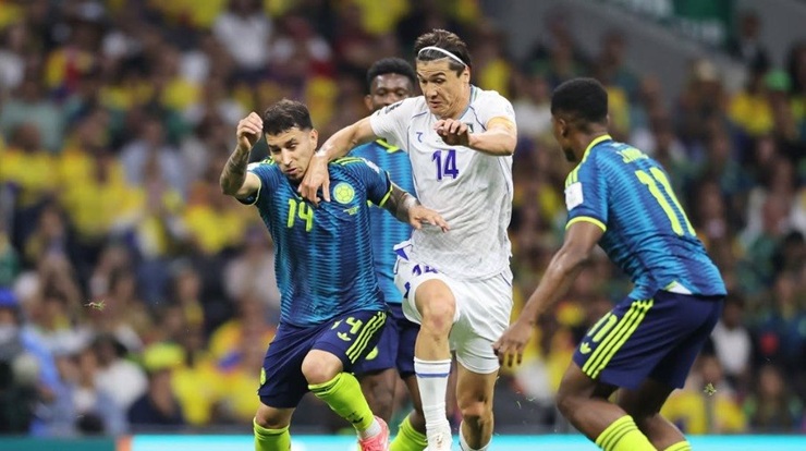 Colômbia vence o Uzbequistão por 3 a 1 na estreia da Copa do Mundo
