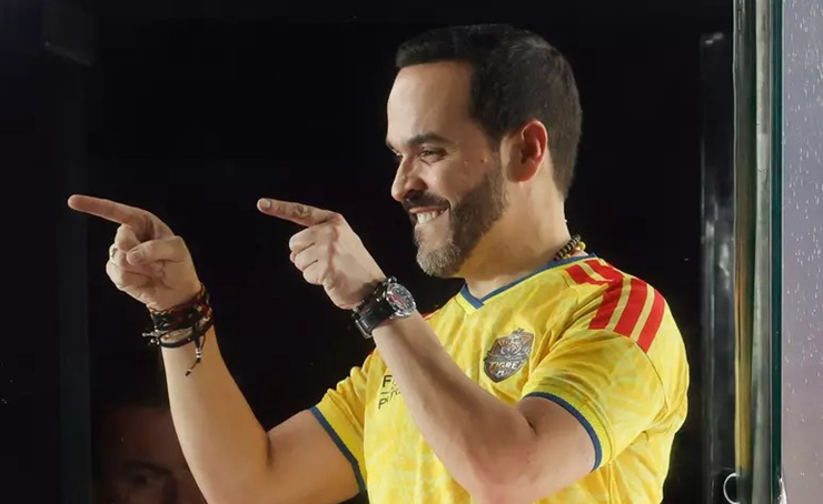 Admirador de Bukele e Milei vence na Colômbia em apuração preliminar