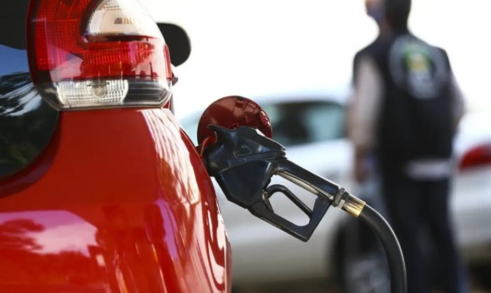 MPF aciona a Justiça para suspender aumento de etanol na gasolina