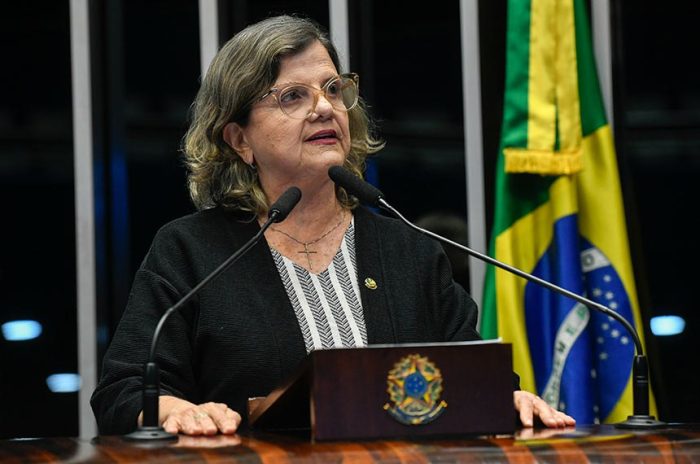Após saída de Jaques Wagner devido a investigações no Caso Master, Teresa Leitão assume liderança do governo no Senado
