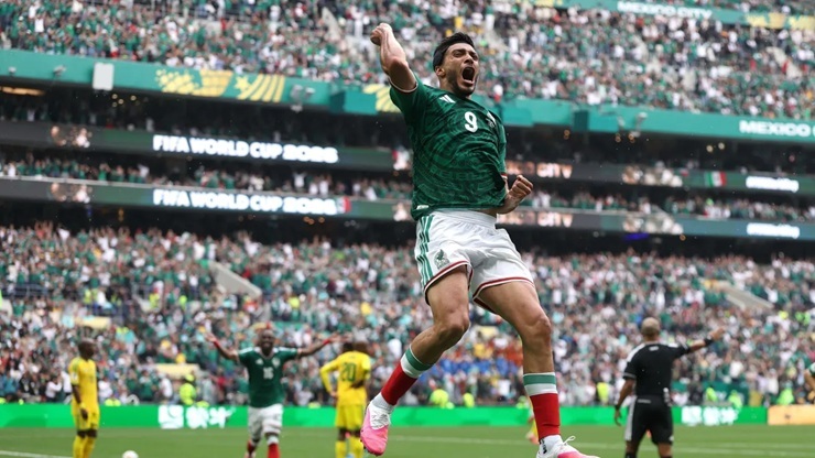 México estreia com vitória histórica e abre a Copa de 2026 diante de mais de 80 mil torcedores