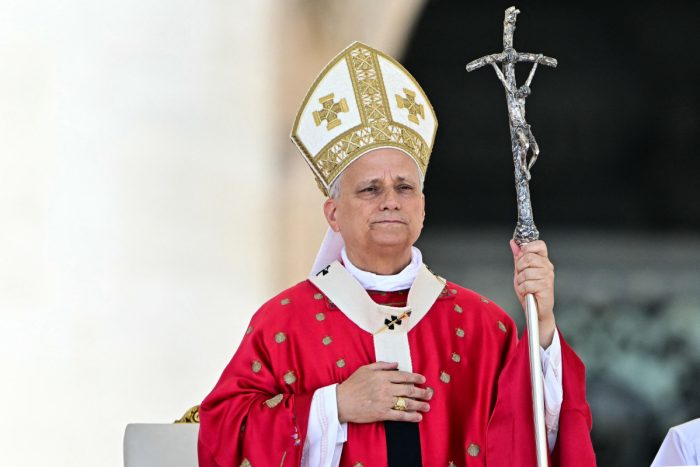 Papa Leão XIV se encontrará com vítimas de abusos sexuais praticados por integrantes do clero católico