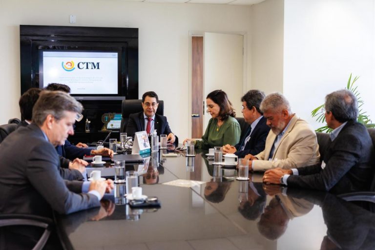 Prefeita de Aracaju apresenta ao MP-SE novo modelo para licitação do transporte coletivo