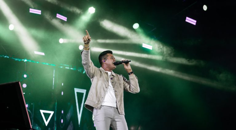 Arraiá do Povo entra na reta final com noite de grandes shows nesta sexta-feira (26)