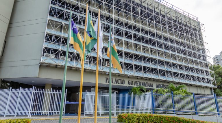 Governo de Sergipe decreta ponto facultativo nesta terça-feira (23), a partir das 13h