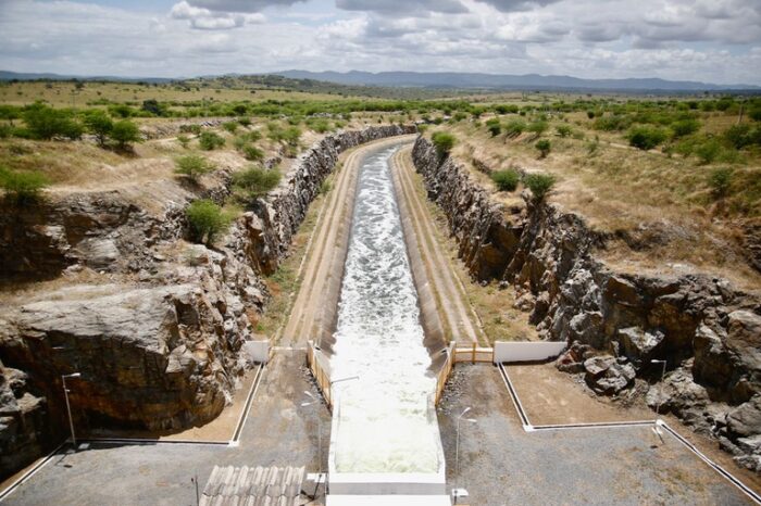 Barragem, adutora, canal e reservatório: entenda funções das principais estruturas da segurança hídrica brasileira