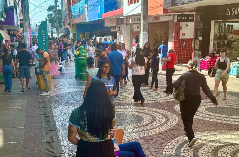Aracaju atinge recorde de contratações formais nos cinco primeiros meses de 2026