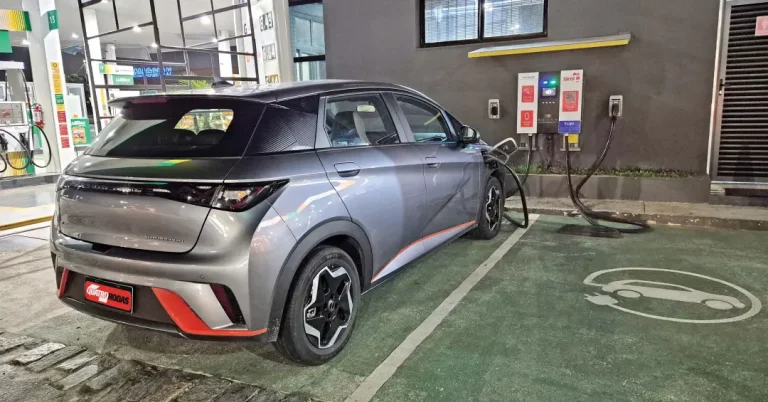 No primeiro semestre de 2026, venda de carros elétricos no Brasil quase triplica em relação ao mesmo período do ano passado