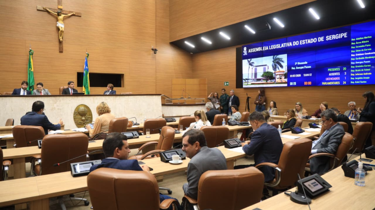 Assembleia Legislativa aprova projeto que atualiza regras do Programa Mãe Sergipana