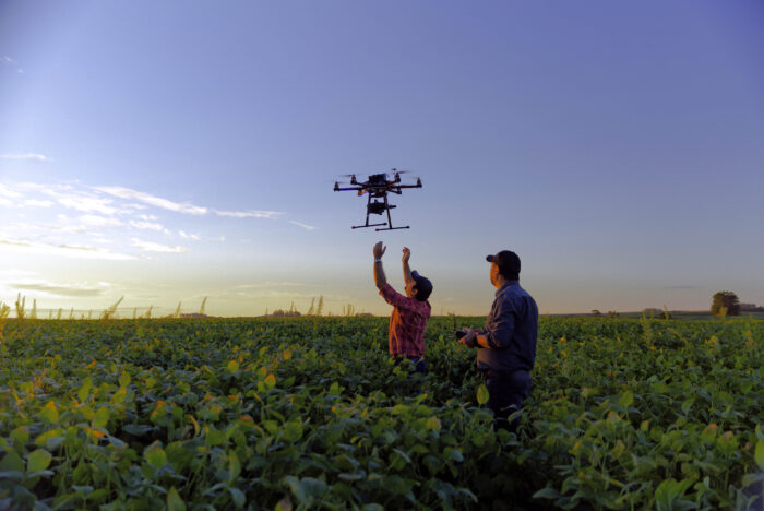 BNDES disponibilizará R$ 72 bilhões ao setor agropecuário no Plano Safra 2026/2027