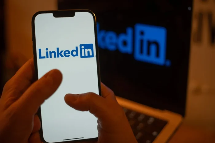 LinkedIn lança recurso que separa publicações reais de textos produzidos por inteligência artificial
