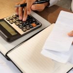 Microempreendedores individuais serão liberados de emissão de nota fiscal para pessoa física a partir de 2027